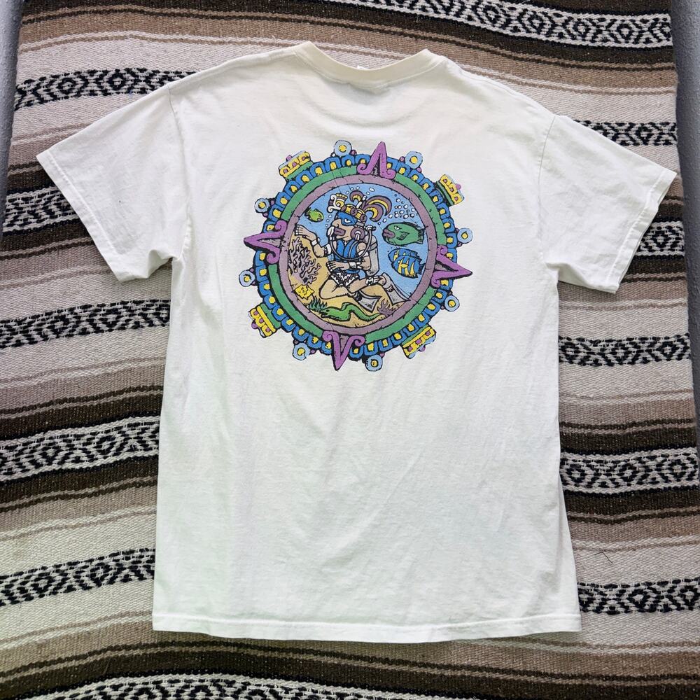 Vintage 90's Bayman Bay Club Guanaja Honduras White Blue Scuba Tee Shirt Sz L